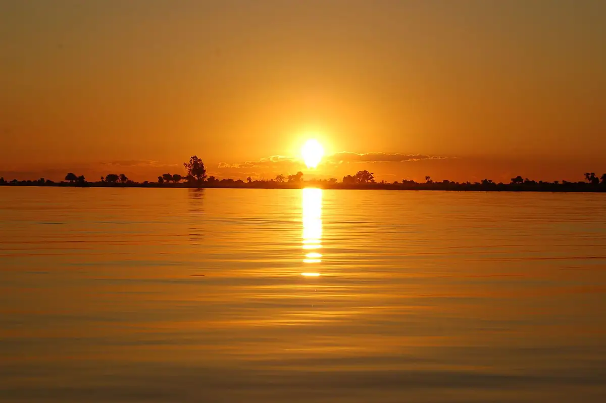 The Chobe riverfront and its floodplain